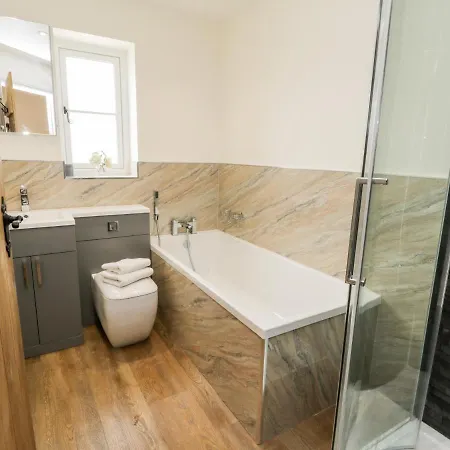 Stag At Broadings Farm ويتبي